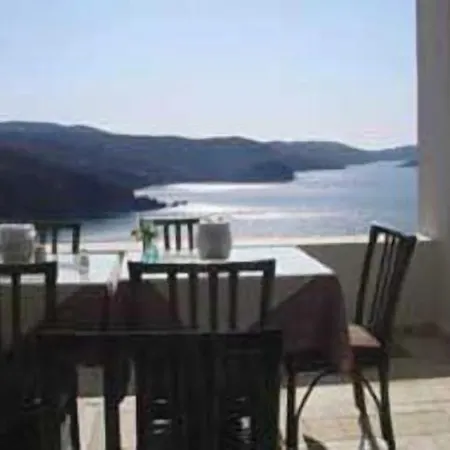 Hotell Patmos Paradise 3*