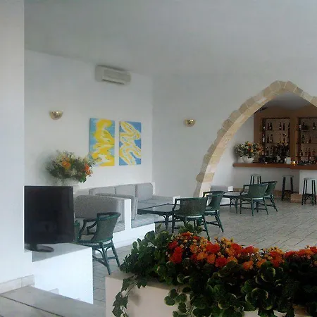 Hotell Patmos Paradise 3*